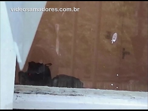 ❤️ Home excitat mirant la seva xicota amb un altre noi, gravant un vídeo de merda sense molestar la parella ☑ Vídeo porno al porno ca.hentaiteca.ru ﹏